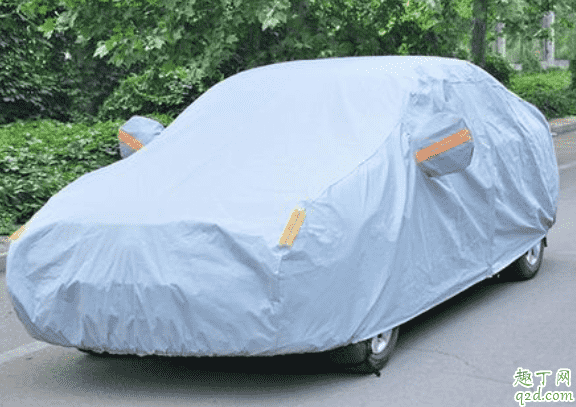 下雪可以蓋車(chē)衣嗎 夏天蓋車(chē)衣會(huì)不會(huì)更熱3