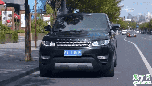 下一站是幸福葉鹿鳴開(kāi)的是什么車 下一站是幸福葉鹿鳴同款車多少錢(qián)2