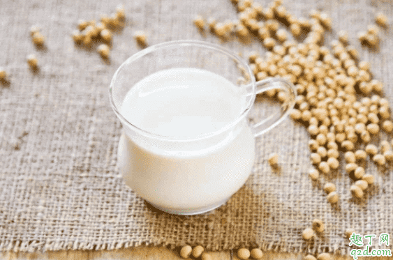 懷孕可以喝豆漿嗎 乳腺增生可以喝豆漿嗎1