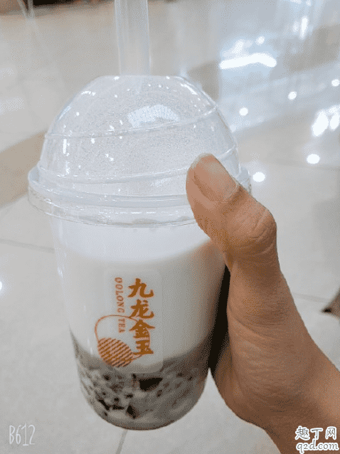 肯德基九龍金玉酸奶奶凍牛乳茶多少錢(qián) 九龍金玉酸奶奶凍牛乳茶好喝嗎1
