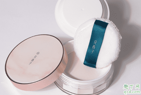 花西子散粉和nars散粉哪個(gè)好 花西子和nars散粉使用對比7
