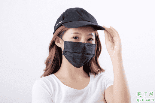口罩鐵絲在上還是在下 口罩鐵絲可以折嗎1