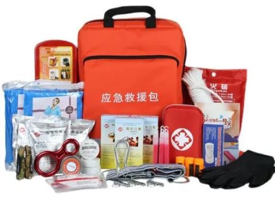 醫(yī)用應(yīng)急包里應(yīng)該放什么 汽車應(yīng)急包放置在哪里