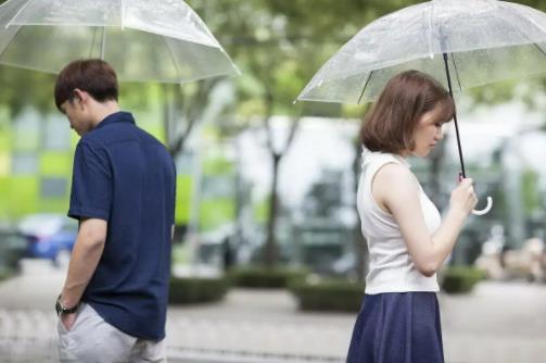 失戀后大家都是怎么做的？失戀后緩不過來是什么感覺？