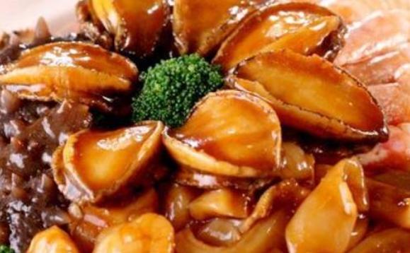 請(qǐng)問(wèn)鮑魚(yú)干怎么做才好吃？用鮑魚(yú)干和雞如何做湯