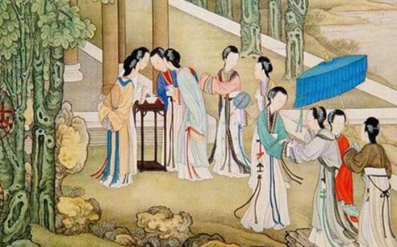 七夕節古人通常吃什么？七夕節的晚上應該如何過
