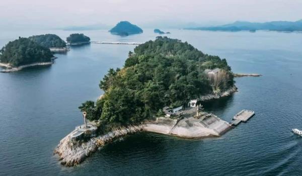 千島湖一共有多少個島(1078個島，被稱為天下第一秀水)